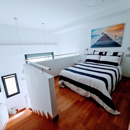 El Camarote Del Fraga Apartamento En Pleno Centro De Vigo Con Parking 外观 照片
